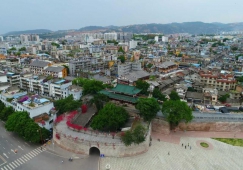 廣州到?jīng)錾轿锪鲗＞€，專業(yè)運輸公司廣州至涼山貨運